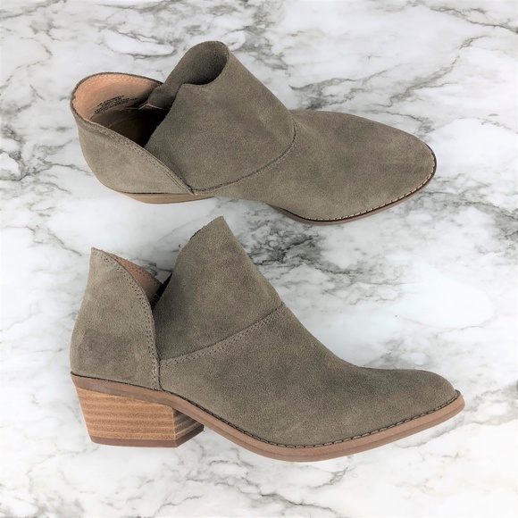 lucky brand taupe booties